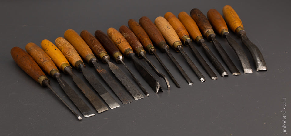 17 Good Carving Tools - 106663