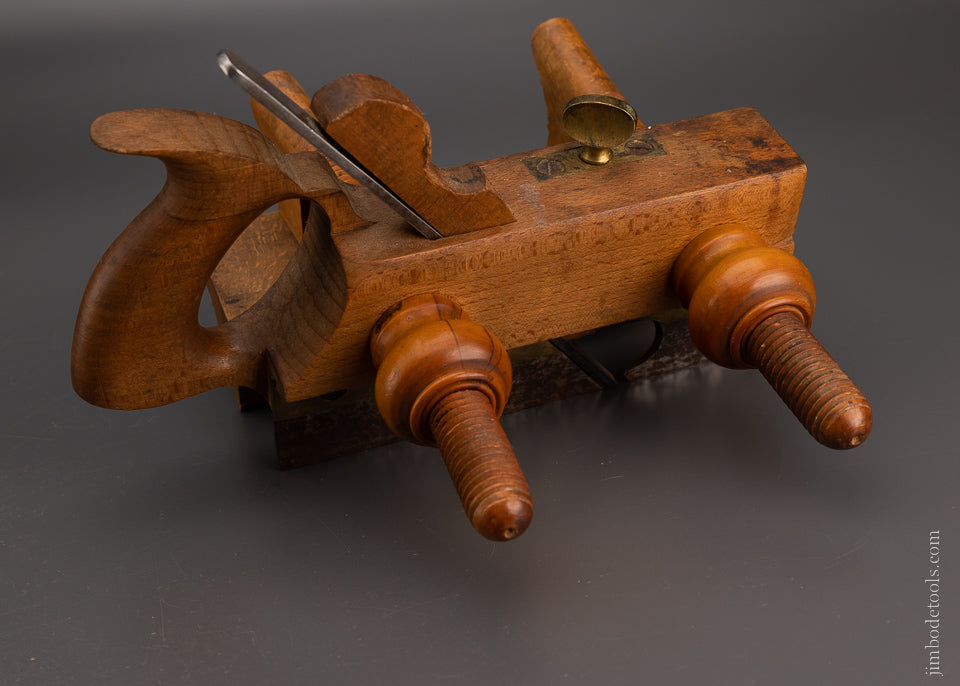 Fine AUBURN TOOL CO. Screw Arm Plow Plane - 106678