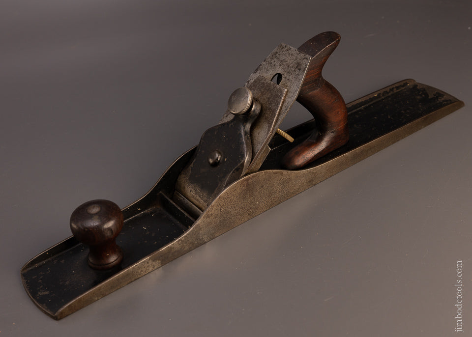 Rare MERIDEN MALLEABLE IRON CO. 18 Inch Bench Plane - 106712