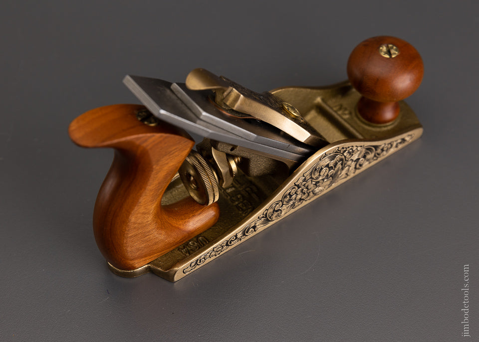 Stunning LIE NIELSEN No. 1 Smooth Plane in Bronze Engraved by MIKHAIL DAVYDOV - 106739