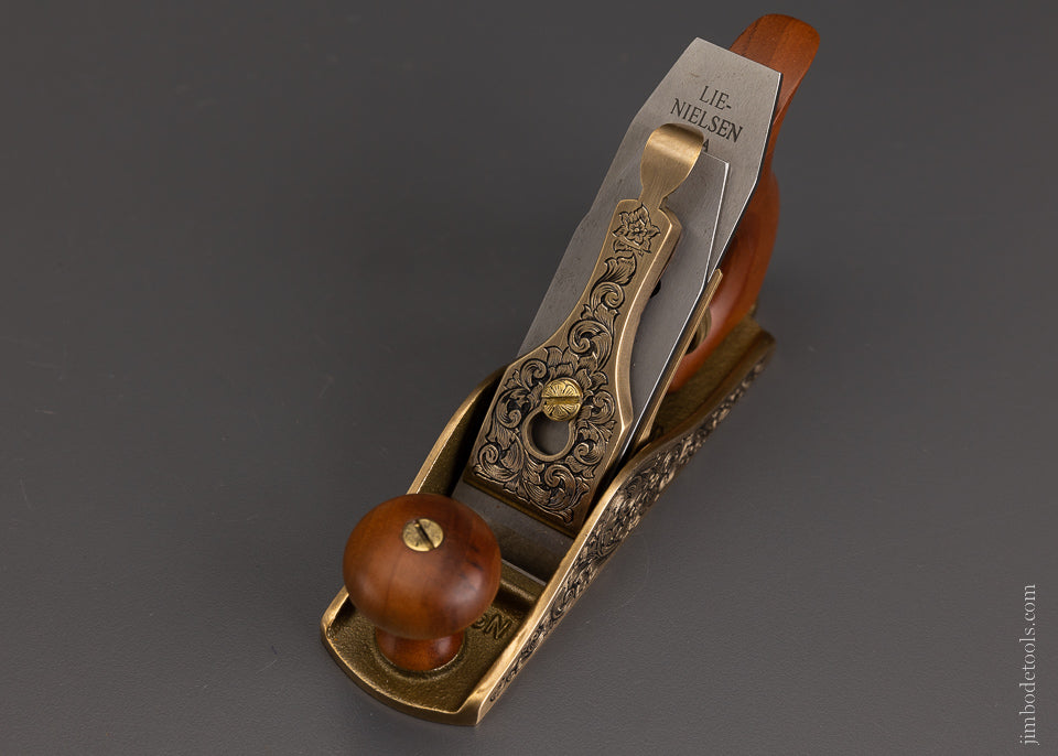 Stunning LIE NIELSEN No. 1 Smooth Plane in Bronze Engraved by MIKHAIL DAVYDOV - 106739