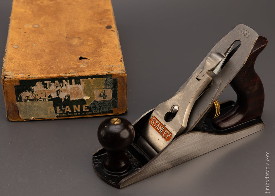 STANLEY No. 4 Smooth Plane Near Mint in Box - 106884