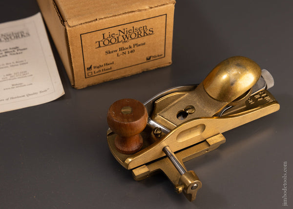 LIE NIELSEN No. 140 Skew Block Plane with Fence & Nickel - 106893