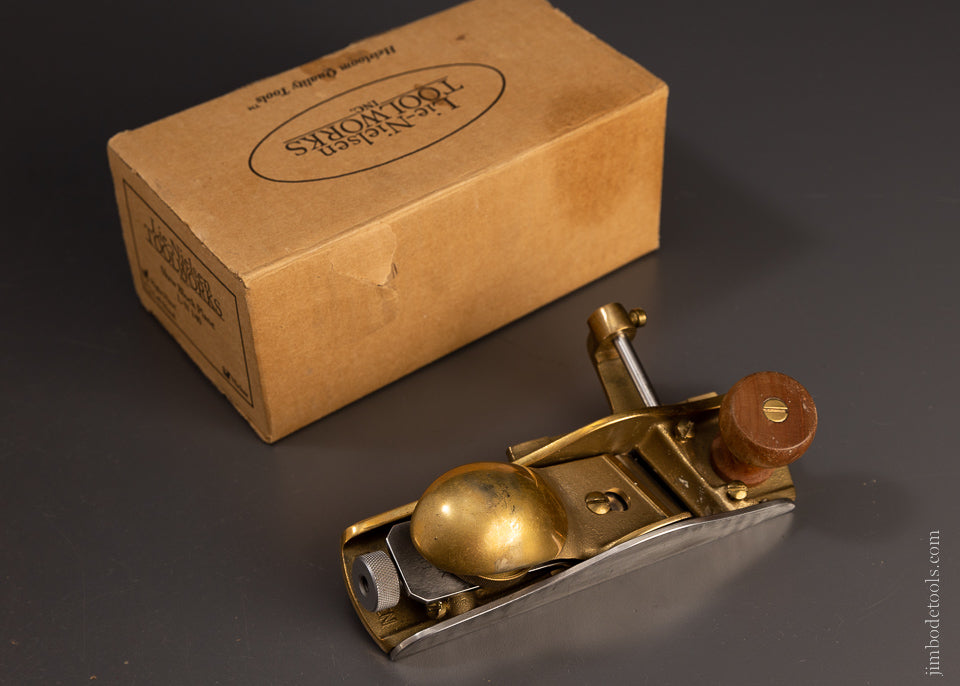 LIE NIELSEN No. 140 Skew Block Plane with Fence & Nickel - 106893
