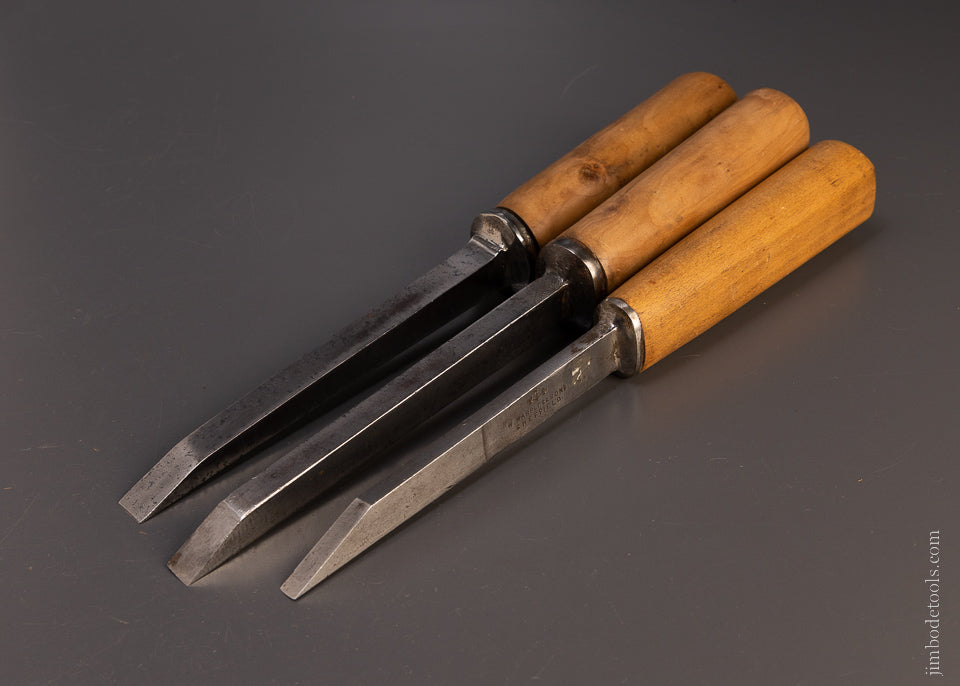 3 Good Pig Sticker Mortise Chisels - 107050