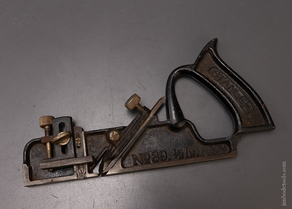 Fine STANLEY No. 39 1/2 Dado Plane - 107120