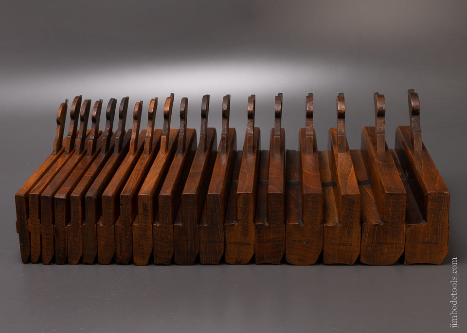 Excellent Complete Set of 18 Hollow & Round Moulding Planes by MOSELEY - 107183