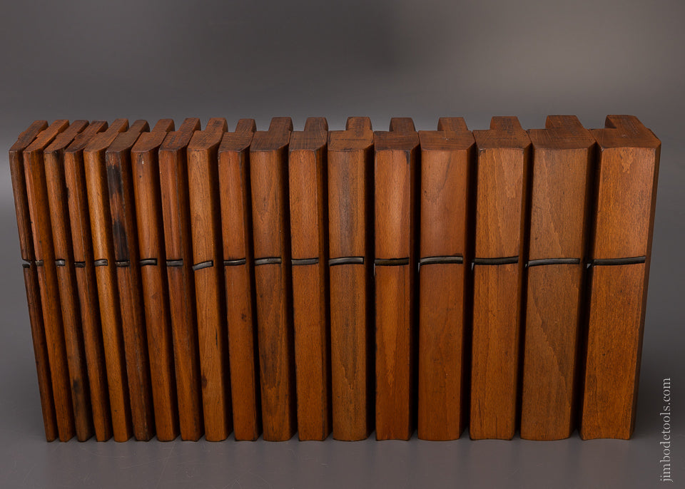 Excellent Complete Set of 18 Hollow & Round Moulding Planes by MOSELEY - 107183