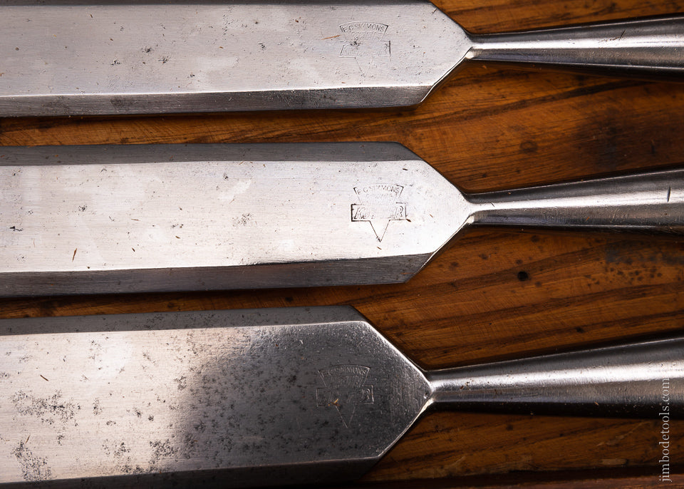 Beautiful Set of 12 KEEN KUTTER Socket Firmer Chisels in Original Box - 107384