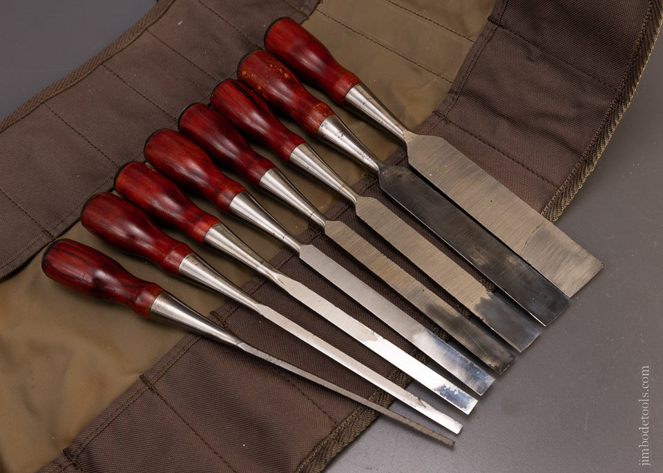 Spectacular Set of 8 STANLEY No. 20 EVERLASTING CHISELS with Decals - 107385