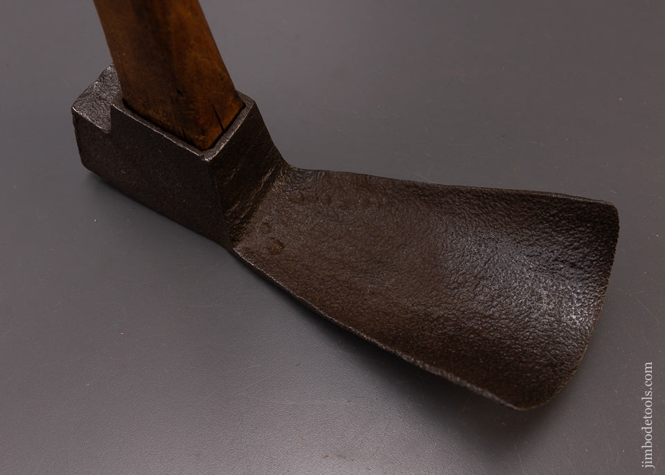 3 1/2 Inch Gutter Adze Chair Maker’s - 107413