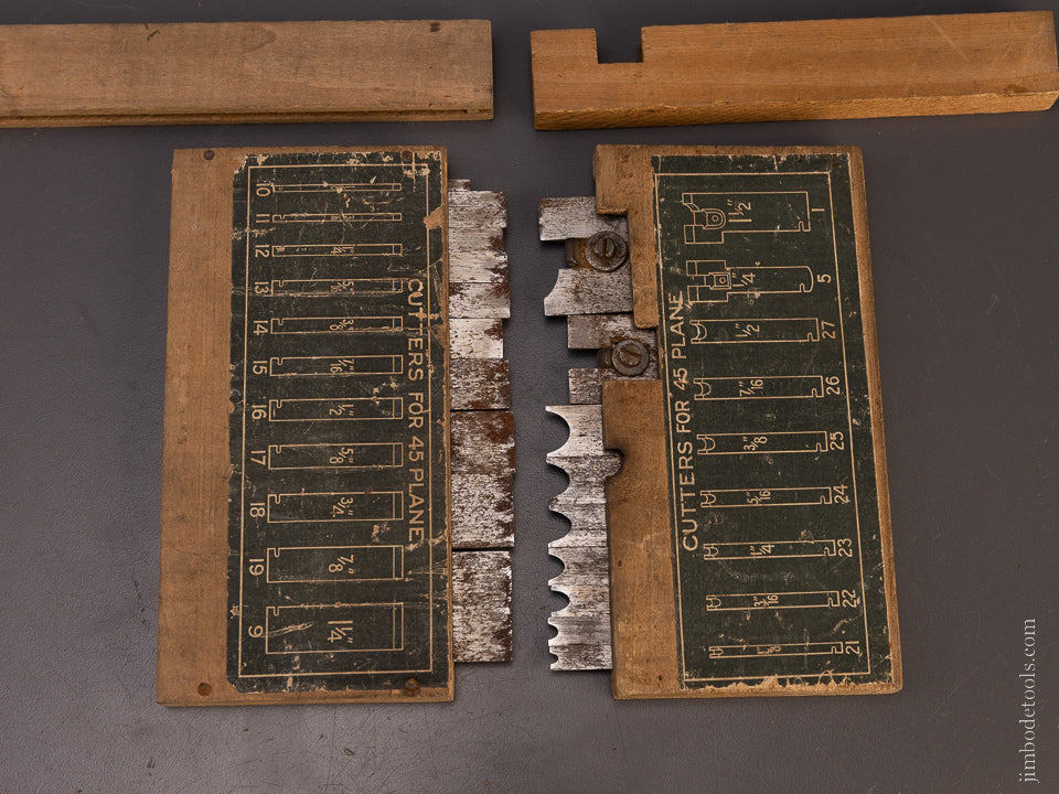STANLEY No. 45 Combination Plane with 3 Stops & 21 Cutters - 107549