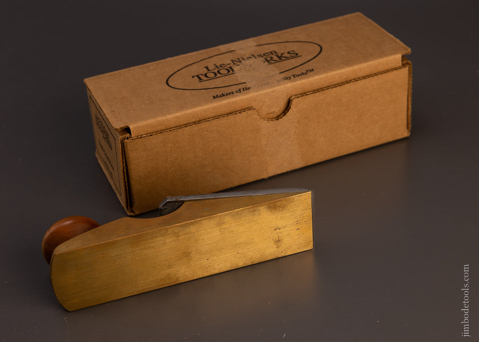 LIE NIELSEN No. 97 1/2 Small Chisel Plane Used, But Fine in Original Box - 107608