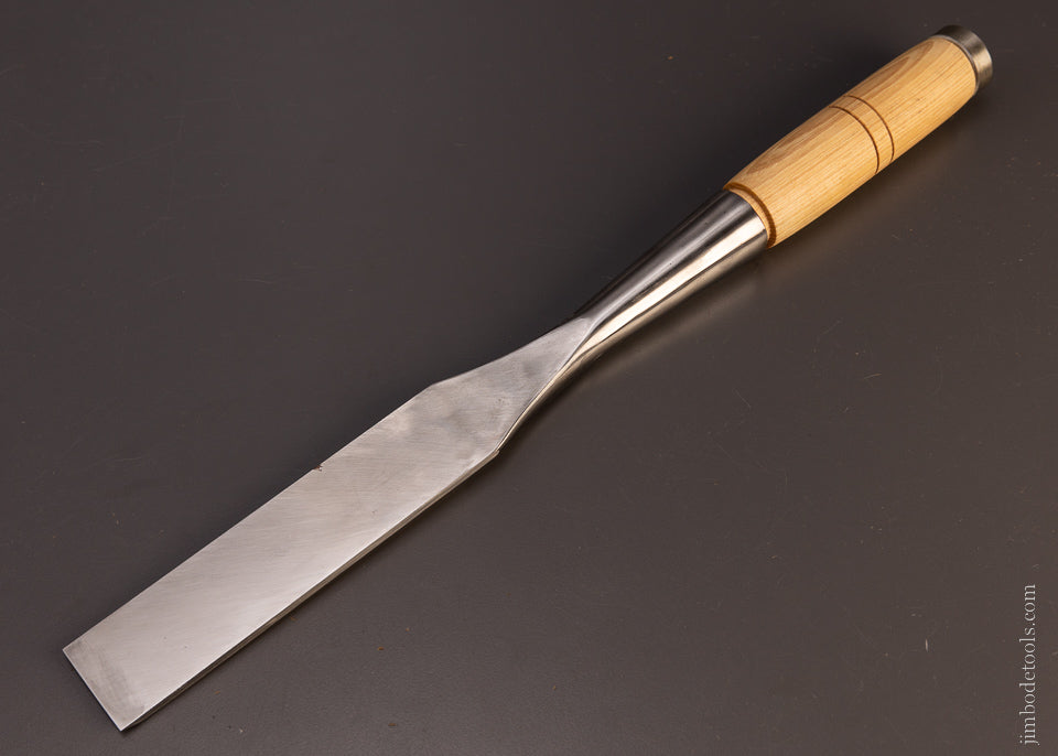 1 1/2 Inch Heavy Framing Chisel with Sheath BUFFALO TOOL FORGE - 107708