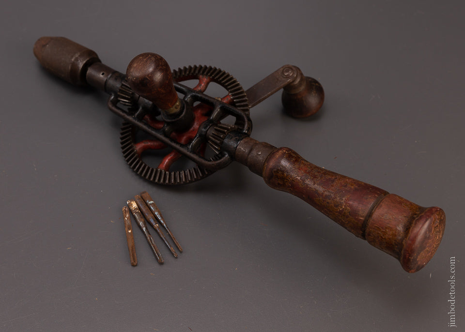 MILLERS FALLS No. 2 Hand Drill with Bits - 107756