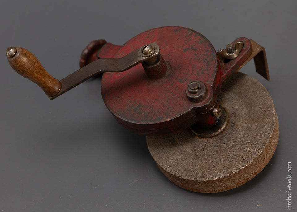 Excellent User Hand Crank Grinder with Tool Rest - 108074