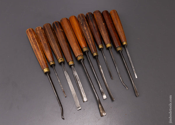 Set of 11 ADDIS Carving Chisels Gouges - 108086