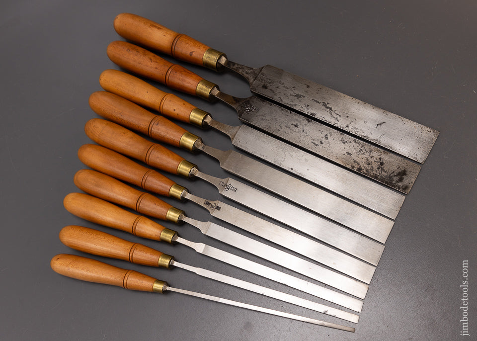 Minty Set of 10 BUCK BROS. Paring Chisels - 108204
