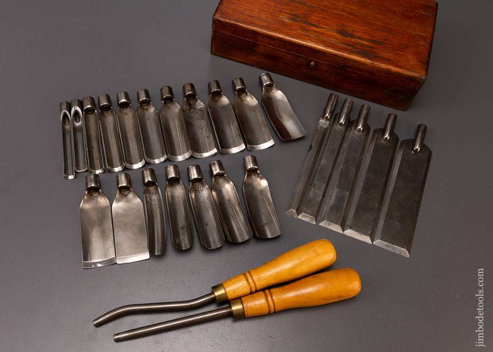 Rare & Fine 25 Piece Pattern Maker’s Paring Chisel & Gouge Set by ADAMS & NELSON CO. - 108327