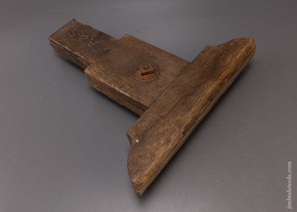 Quarter Sawn Oak Saw Vise with Steel Jaws - 108424