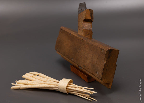 Fine Spill Plane - 108854