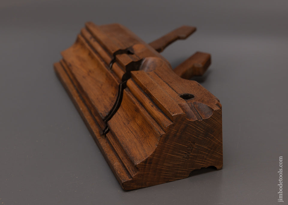 Fantastic Double Iron Dutch Crisp Complex Moulding Plane - 108893