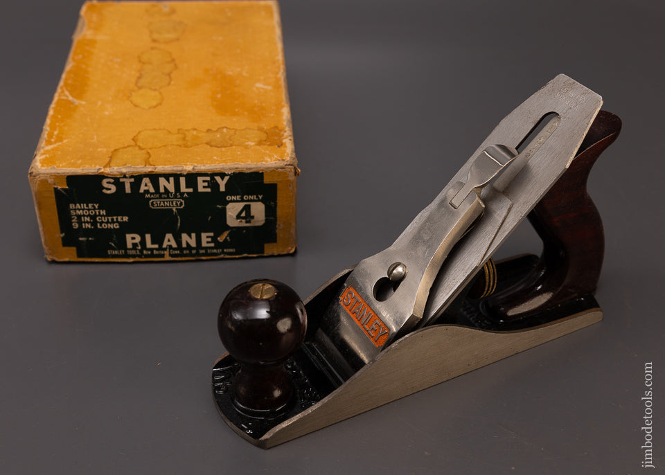 STANLEY No. 4 Smooth Plane Mint in Box - 109005