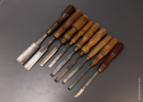Assortment of 9 Chisels & Gouges - 109031