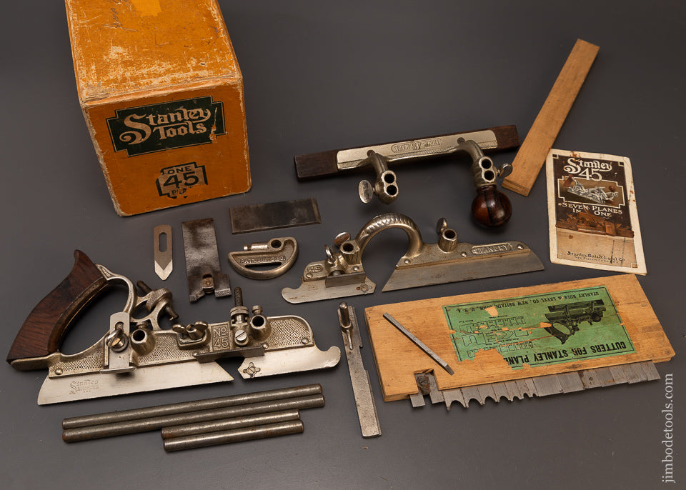 100% Complete STANLEY No. 45 Combination Plow Plane in Box - 109058