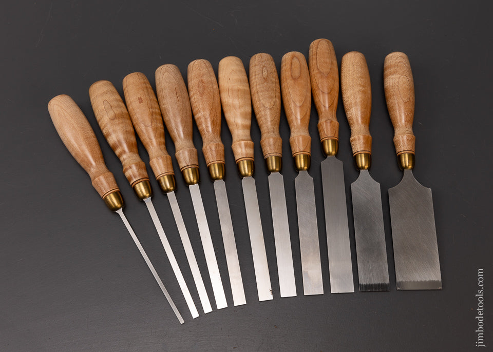 Mint Set of 11 BLUE SPRUCE Dovetail Chisels Unused - 109066