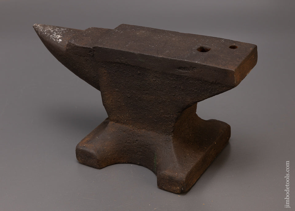 Crisp VULCAN with Arm & Hammer Logo 30 Pound Anvil - 109074