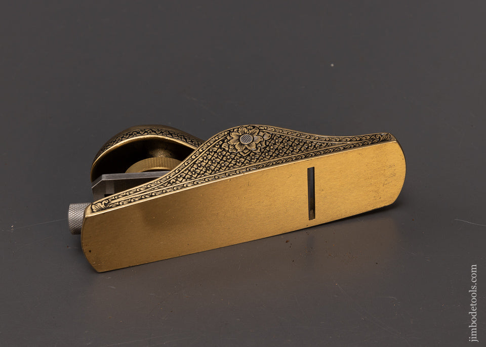 Stunning LIE NIELSEN No. 102 Low Angle Bronze Block Plane Lavishly Engraved by MIKHAIL DAVYDOV - 109223