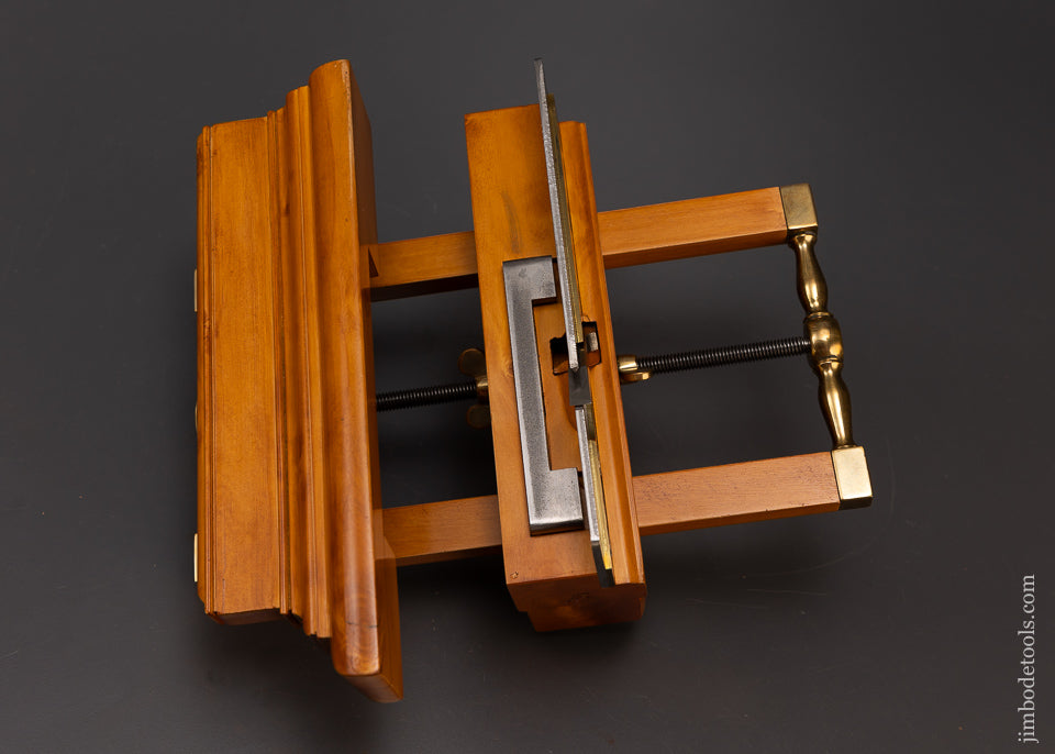 Spectacular 3 Arm Plow Plane in Solid Boxwood by JAMES MOON - 109380