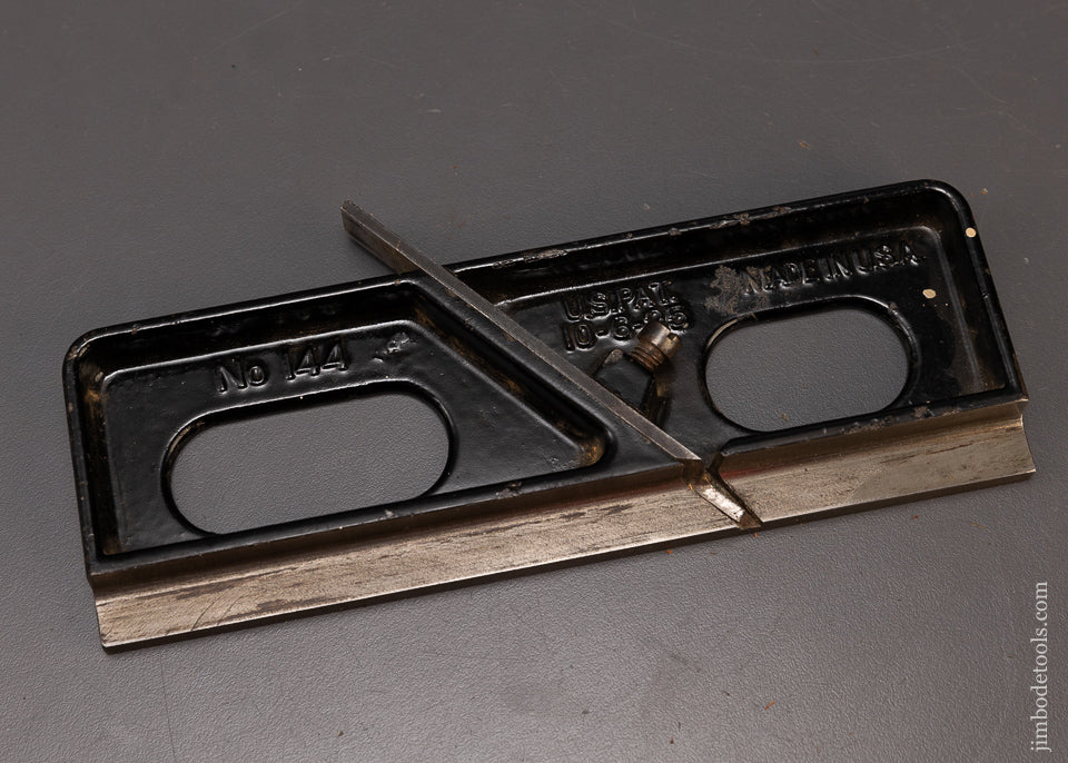 Extra Fine STANLEY No. 144 Corner Rounding Plane - 109435 – Jim Bode Tools
