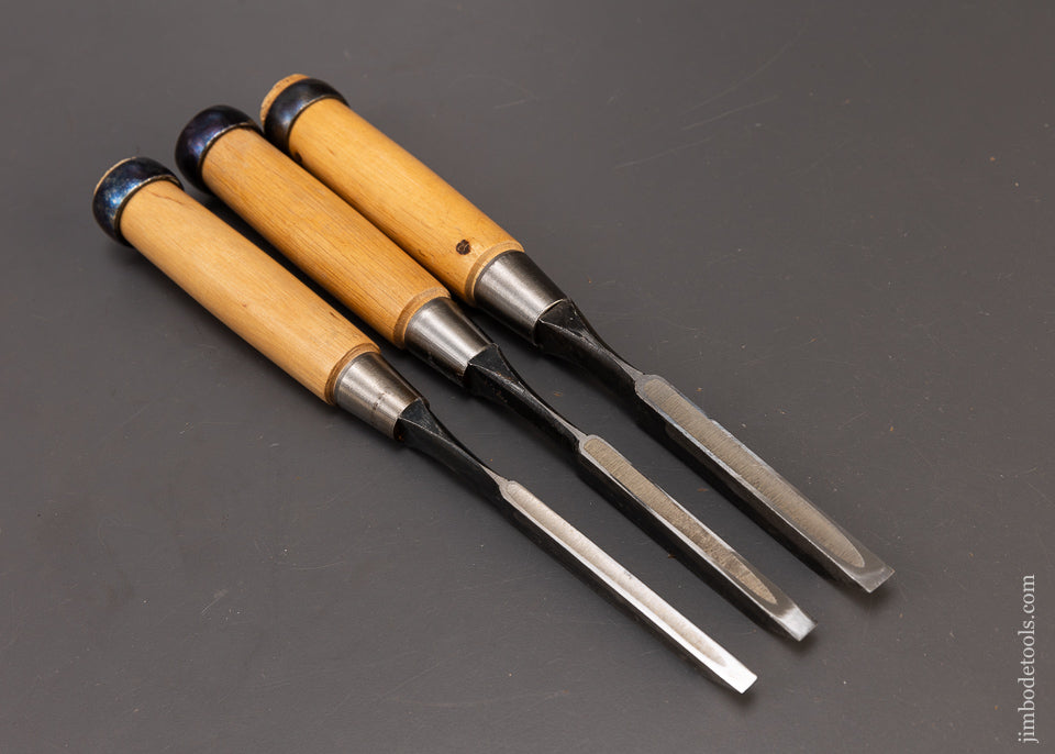 Excellent Quality Set of 3 Japanese Mortise Chisels - 109517