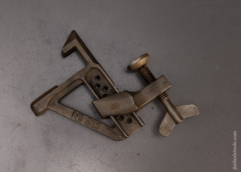 STANLEY No. 203 Bench Bracket - 109545