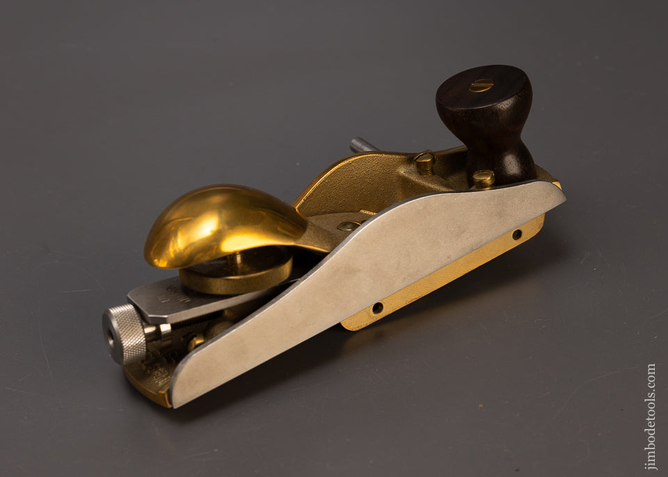 Mint Unused Bronze LIE NIELSEN No. 140 Skew Low Angle Block Plane with Nicker & Rosewood Knob - 109672