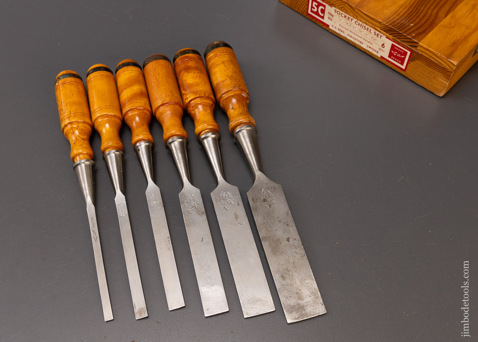 Very Fine E.A. BERG Set of 6 Bevel Edge Socket Chisels Near Mint in Bo