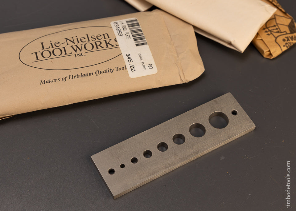 LIE NIELSEN Dowel Plate Mint - 109919
