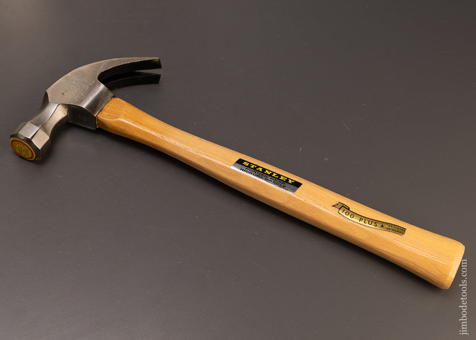 Mint Unused New Old Stock STANLEY 100 PLUS 13 Ounce Claw Hammer - 109944