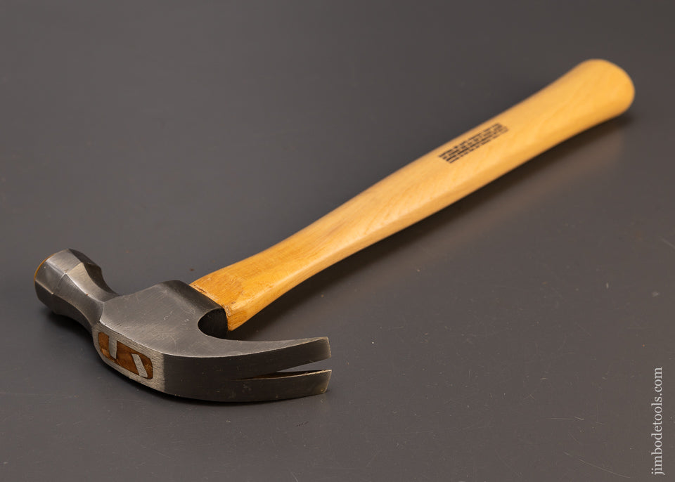 Mint Unused New Old Stock STANLEY 100 PLUS 13 Ounce Claw Hammer - 109944