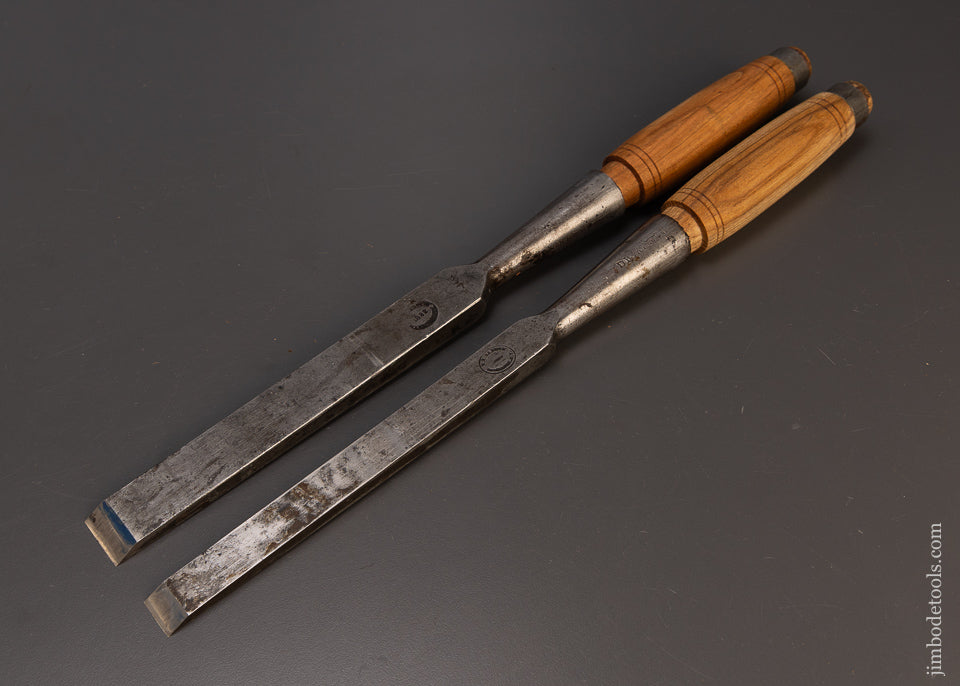 2 Fine D.R. BARTON 1832 Heavy Framing Chisels - 110015