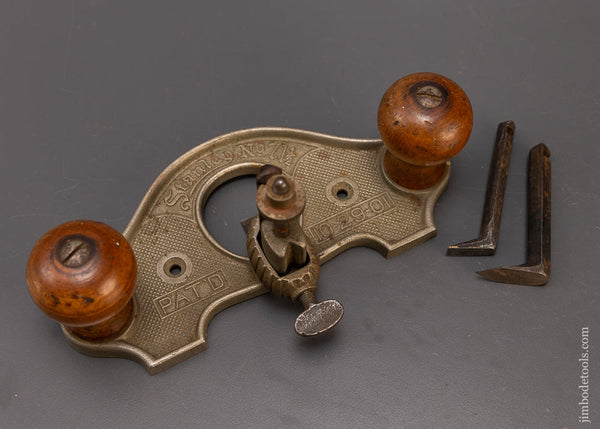 Fine STANLEY No. 71 1/2 Router Plane Complete with all 3 Cutters - 110161