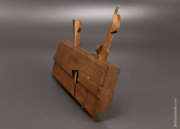 Crisp, Fine 1/4 Inch Dado Plane RICHARD BYWATER - 110166