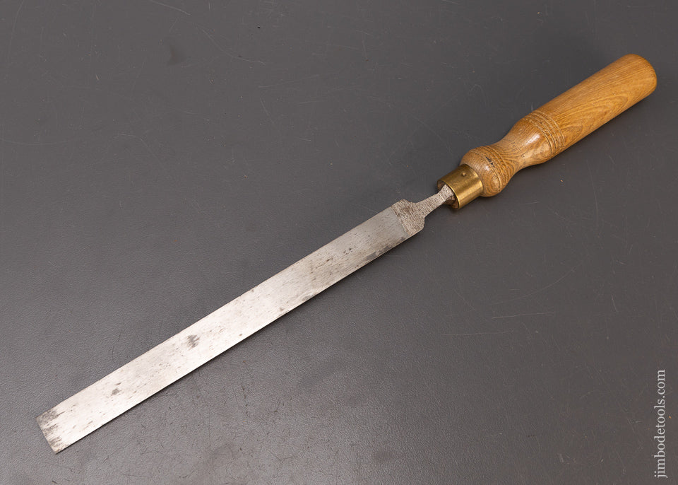 Near Mint HALE BROS. 3/4 Inch Long Thin Paring Chisel - 110312