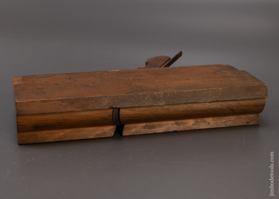 Fine Cove Moulding Plane by CHARLES NURSE & CO. - 110423