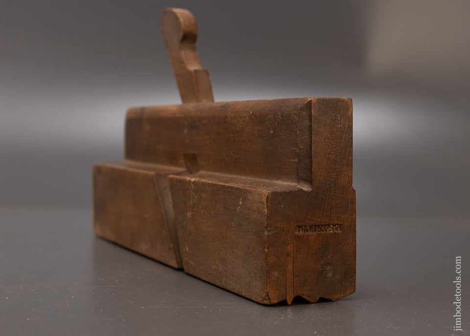 Fine Quirk Ogee Moulding Plane by JOHN MOSELEY & SON - 110424