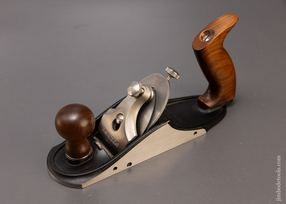 Near Mint LEE VALLEY VERITAS No. 4 1/2 JUMBO Smooth Plane with Adjustable Mouth - 110425