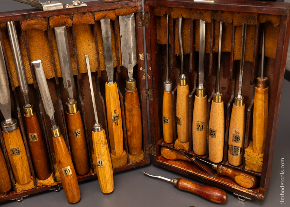 Fine Custom Boxed Set of 30 Carving Tools - 110467
