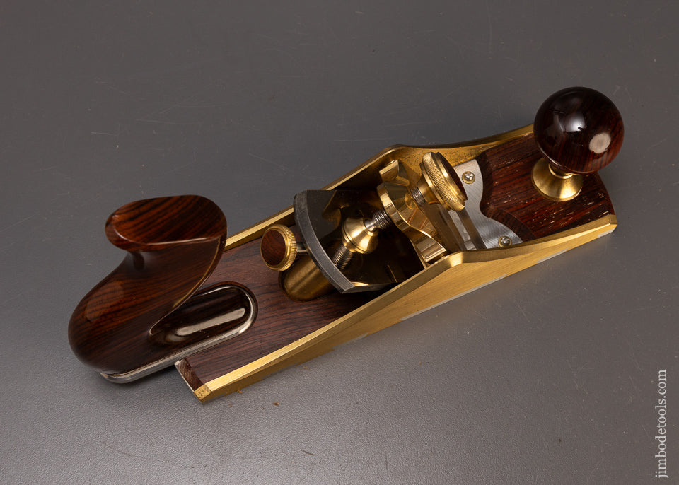 BRIDGE CITY TOOL WORKS CT-12 Bench Plane with 40° Frog and Adjustable Mouth - 110508